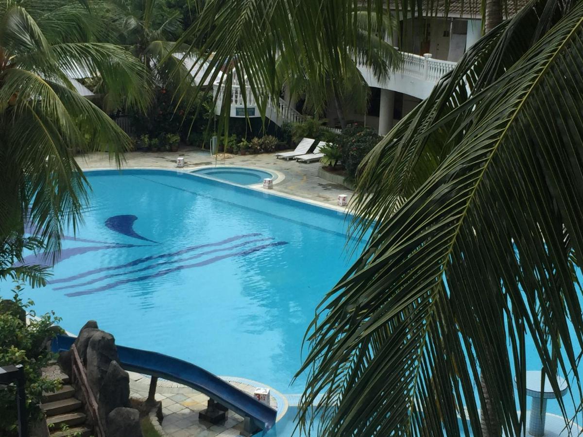 Pd Bayu Beach Resort Private Service Apartment ポートディクソン エクステリア 写真